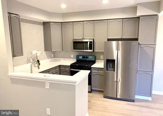 4087 Thackery Ter, Woodbridge, VA 22192