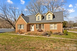 416 W  Peeler St, Salisbury, NC 28146