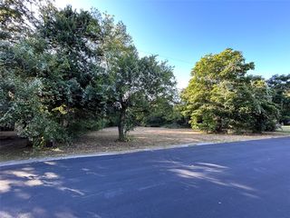 4735 Nome St, Dallas, TX 75216