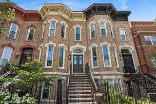 2249 W  Warren Blvd, Chicago, IL 60612