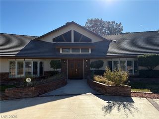3120 S  Pioneer Way, Las Vegas, NV 89117