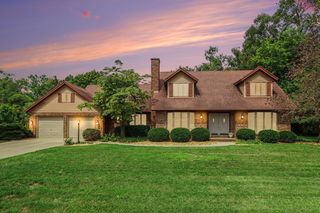 604 Flower St, Three Rivers, MI 49093
