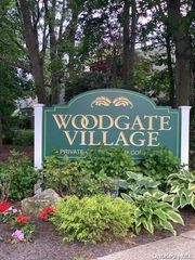 201 Springmeadow Drive #D, Holbrook, NY 11741