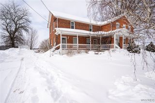 6040 Aiken Rd, Lockport, NY 14094