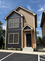 20 Cemetery Road #6, Plainfield, CT 06374