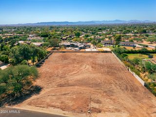 4963 E ROCKRIDGE Road #5, Phoenix, AZ 85018