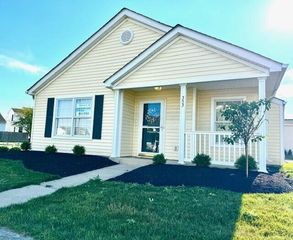 353 Proclaim Ln, Galloway, OH 43119