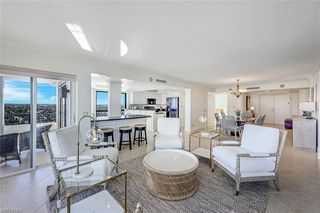 4451 Gulf Shore Blvd N #1205, Naples, FL 34103