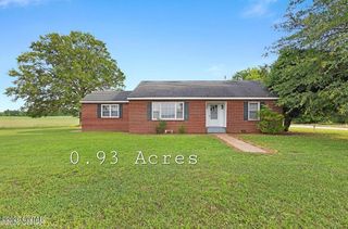 2060 Ashport Rd, Oakfield, TN 38362