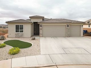 512 E  Todd Pl, Washington, UT 84780