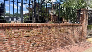 4426 Jarboe St #5, Kansas City, MO 64111