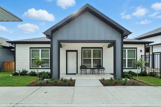 2400 Montgomery Park Blvd #35, Conroe, TX 77304