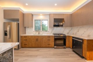58 Zeliff Ave, Little Falls, NJ 07424