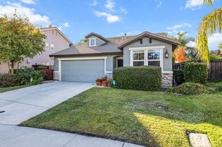 2803 Cardinal Dr, Lincoln, CA 95648