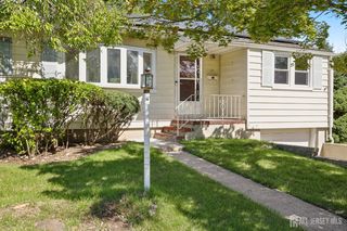 113-113 Stony Rd, Edison, NJ 08817