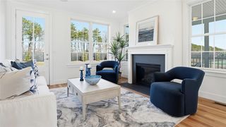 401 East Loop Drive #401, Westhampton Beach, NY 11978