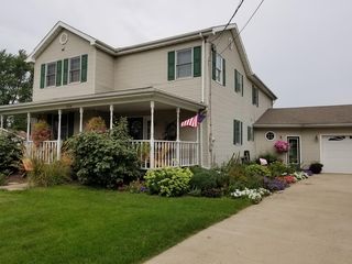 604 W  Oregon St, Polo, IL 61064