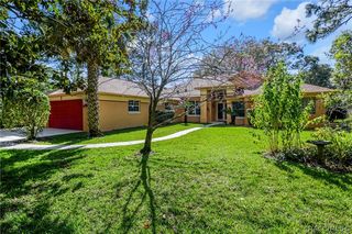 2 Byrsonima Ct W, Homosassa, FL 34446