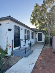1327 N  Kenwood St #1327, Burbank, CA 91505