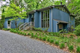 3405 Timberlake Ln, Winston Salem, NC 27106
