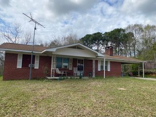 89 Eddie Smith Rd, Hattiesburg, MS 39401