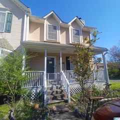 353 Jamestown Manor Dr, Gardendale, AL 35071