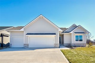 7001 Blair Loop, Johnston, IA 50131