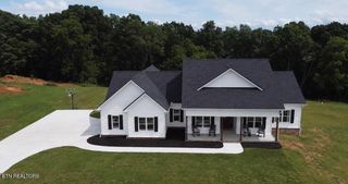 5316 Old Niles Ferry Rd, Maryville, TN 37801
