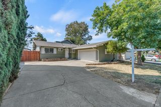 1331 Canterbury Dr, Fairfield, CA 94533