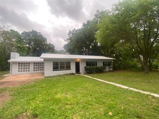 3435 NW 17th Ter, Gainesville, FL 32605