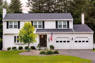 1210 North Main Street, West Hartford, CT 06117