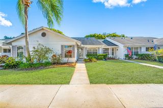 2726 Featherstone Dr, Holiday, FL 34691