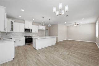 1311 Suncrest St, Bryan, TX 77803