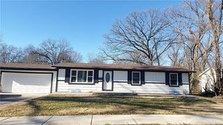 1811 N  Michigan St, Pittsburg, KS 66762