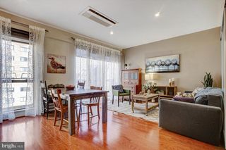 1320 Fenwick Ln #711, Silver Spring, MD 20910