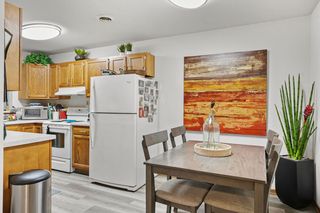 2 Ridgeview Ct #647c4d65d, Madison, WI 53704