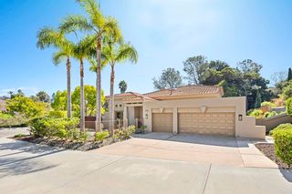1978 Lake Dr, Cardiff, CA 92007