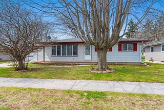 728 S 31st STREET, Manitowoc, WI 54220