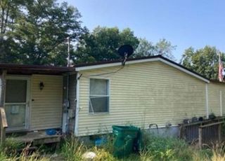 121 Circle Way, Scott Depot, WV 25560