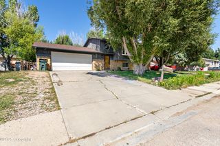 109 E  Redwood St, Gillette, WY 82718