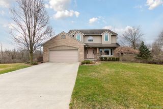 705 Coventry Ct, Saline, MI 48176