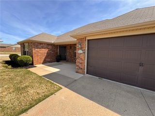 6501 S  50th St, Rogers, AR 72758