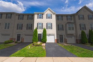 82 Green View Dr, Pottstown, PA 19464