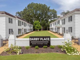 1975 Darby Dr #D1, Florence, AL 35630