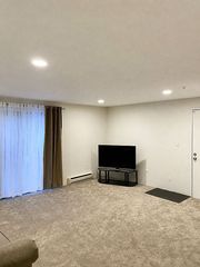 4 Village Rock Ln #10, Natick, MA 01760