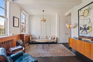 290 W  11th St #3CD, Manhattan, NY 10014