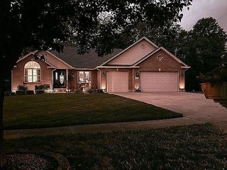 1545 Alexander Dr, Hamilton, OH 45013
