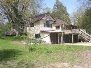 W4575 W  Shore Pl, Cambridge, WI 53523