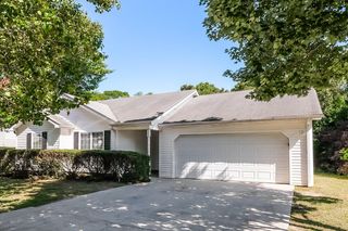 3869 Deaton Rd, Flowery Branch, GA 30542