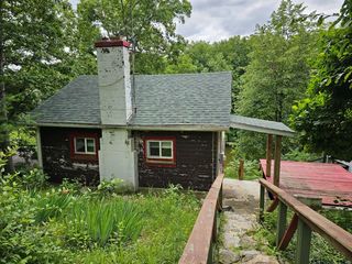 745 City Lake Rd, Hillsboro, IL 62049